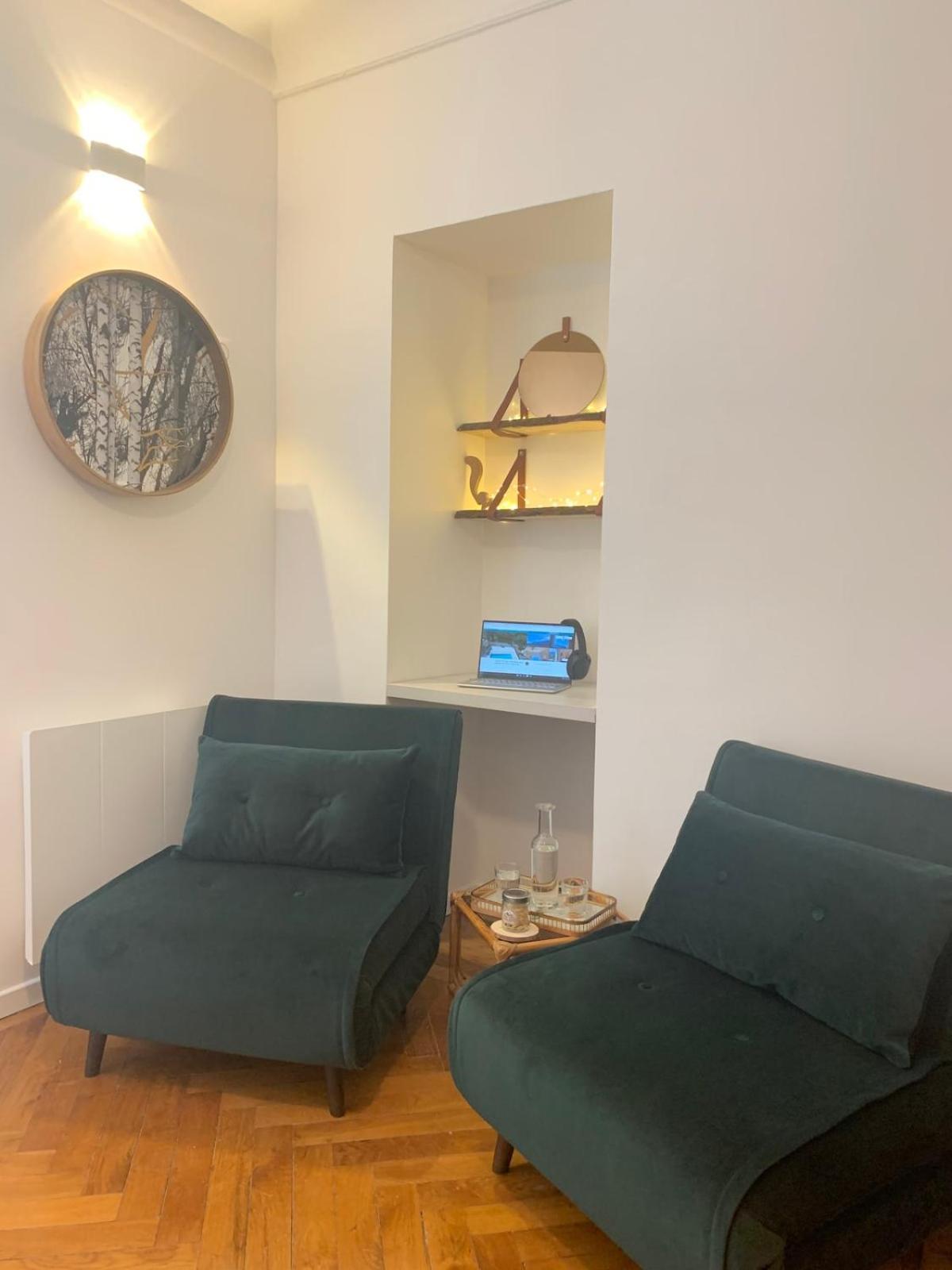 Centre Ville, Parking, Balcon, Piscine Appartement